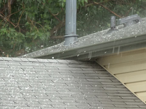 Durable asphalt architectural shingles providing superior protection against extreme weather for Old Hickory homes.